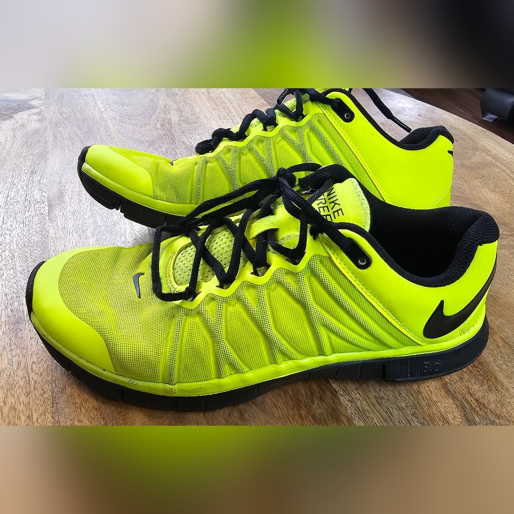 Nike Free Trainer 3.0 Shoes Men 11 Volt Black Lightweight Mesh Athletic Running